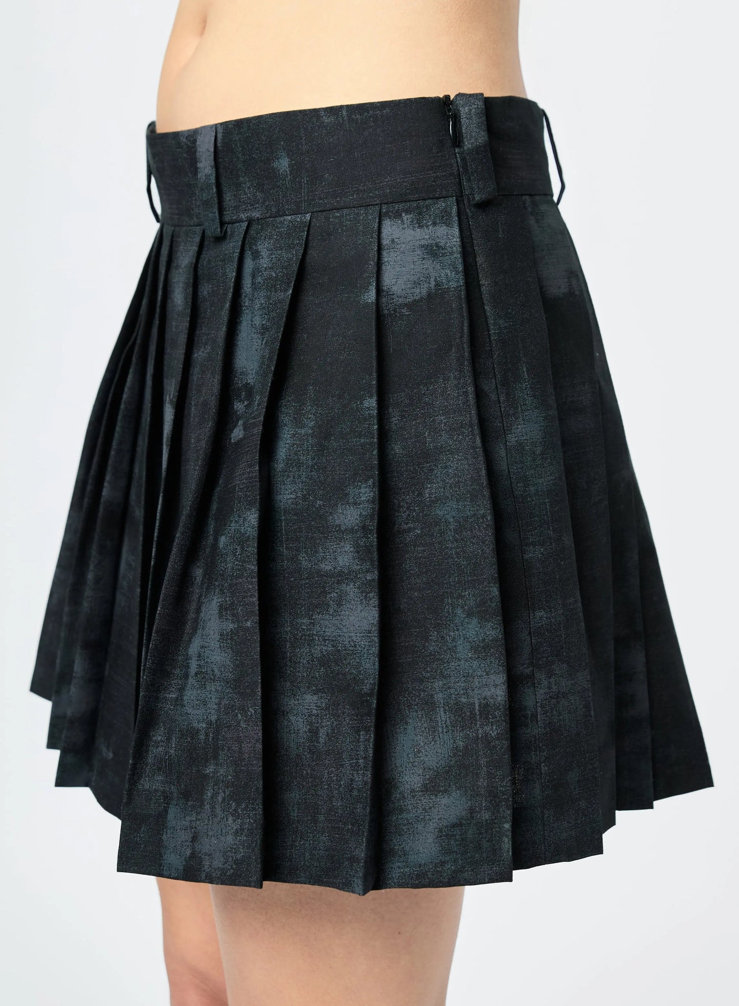 FALDA TABLEADA NEGRA - L'AVENTURE Argentina