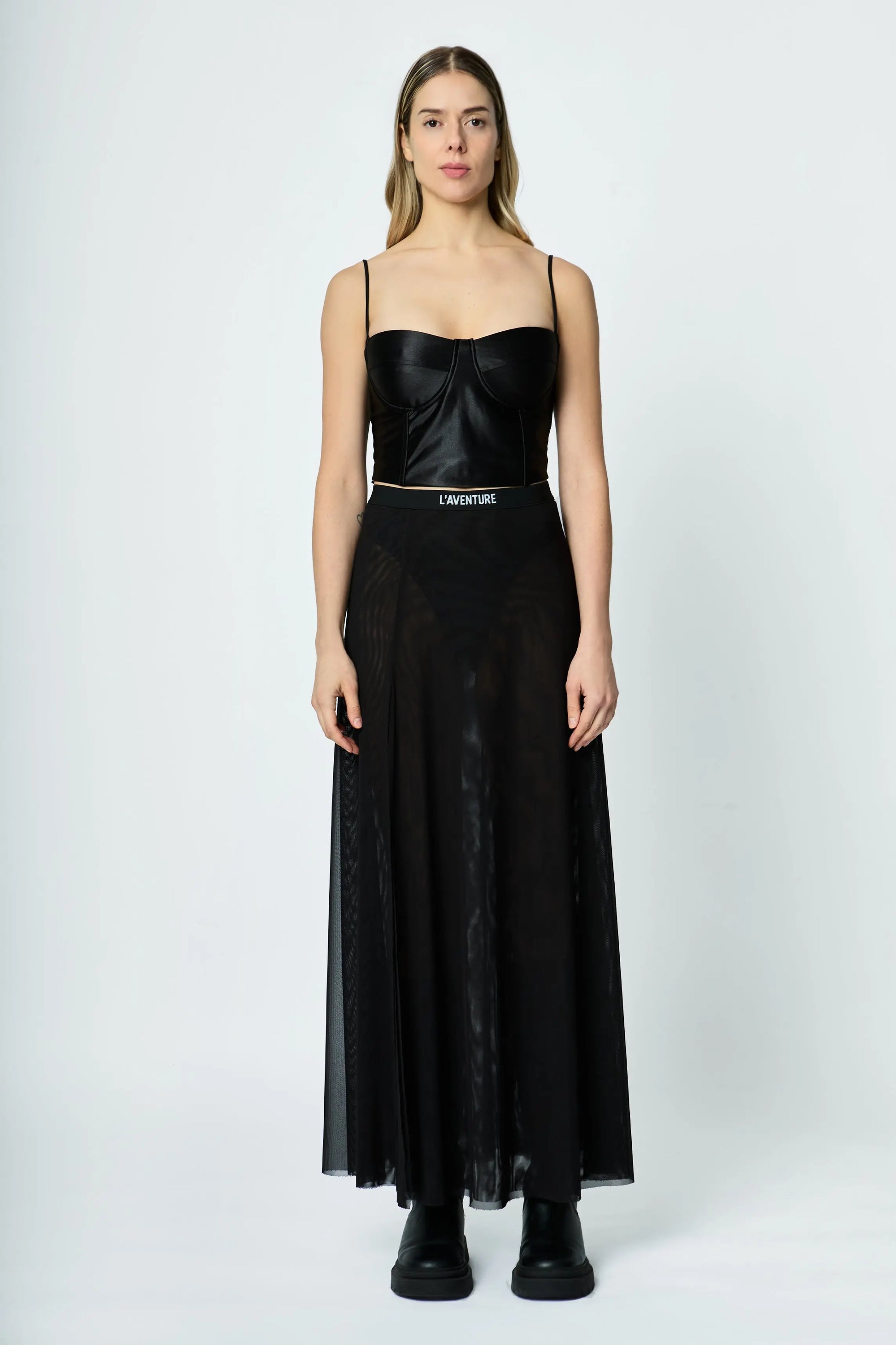 FALDA CUT-OUT NEGRO - L'AVENTURE Argentina
