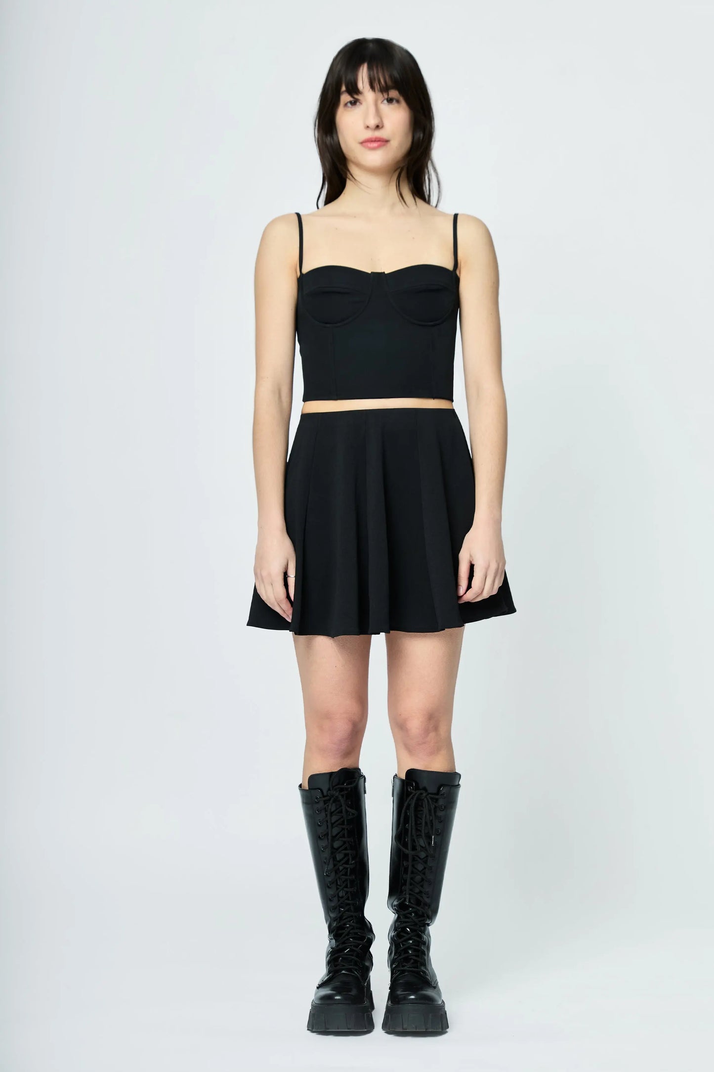 FALDA MINI CLASSIC NEGRA - L'AVENTURE Argentina