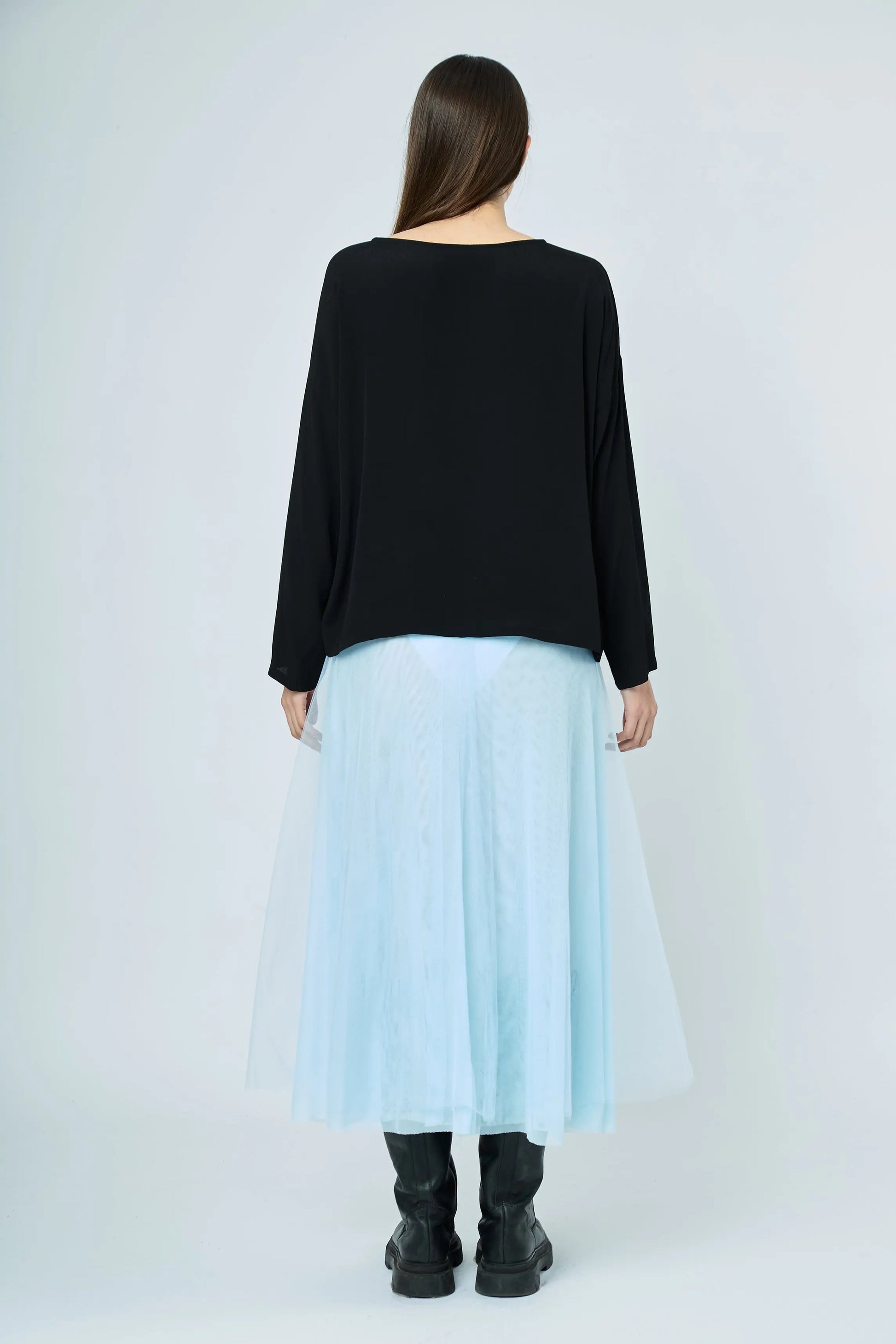 FALDA MIDI CAPAS DE TULL CELESTE - L'AVENTURE Argentina